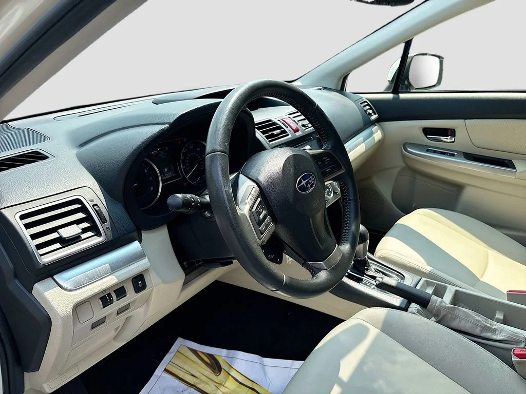 Used 2015 Crystal White Pearl Subaru 2.0i Limited image 9