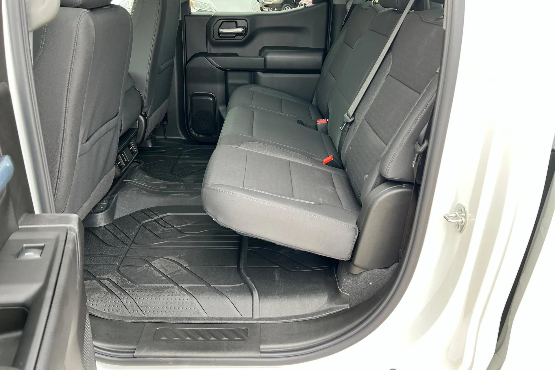 2026 Chevrolet Silverado 1500 Custom - Photo 21