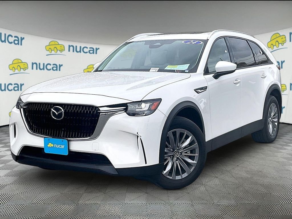 Used 2024 White Mazda Preferred image 3