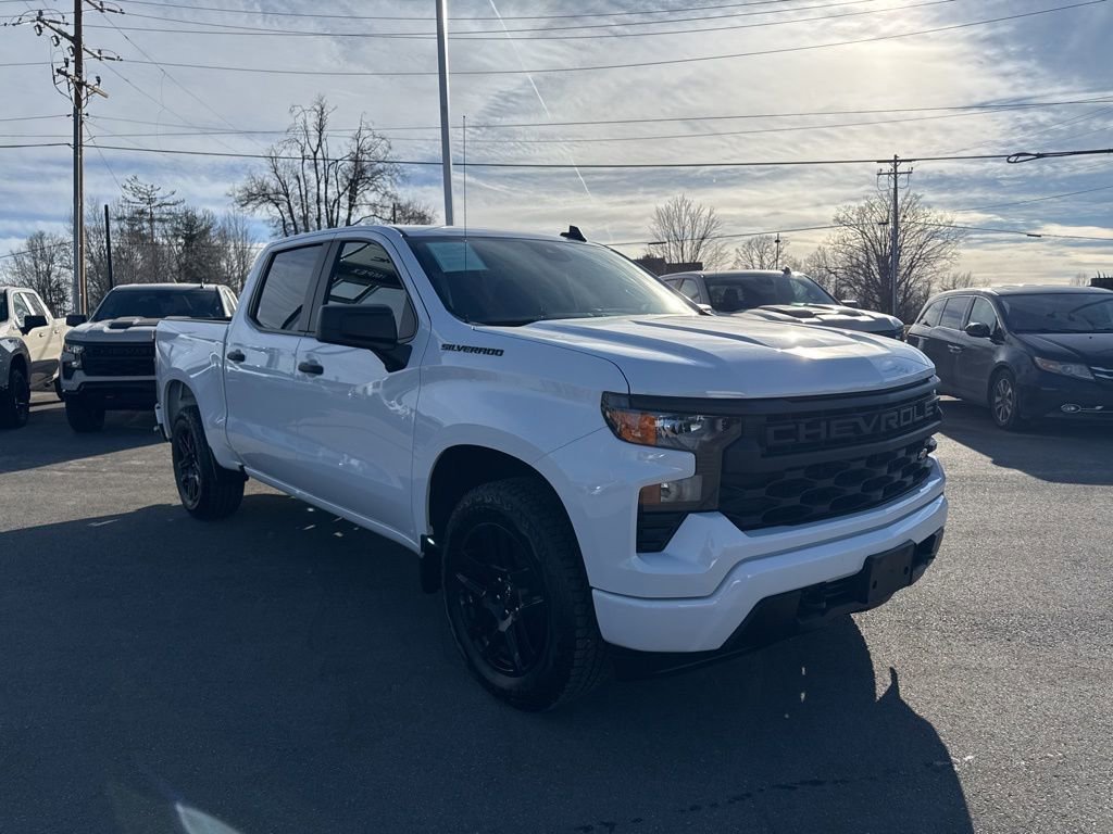 View vehicle photo 7