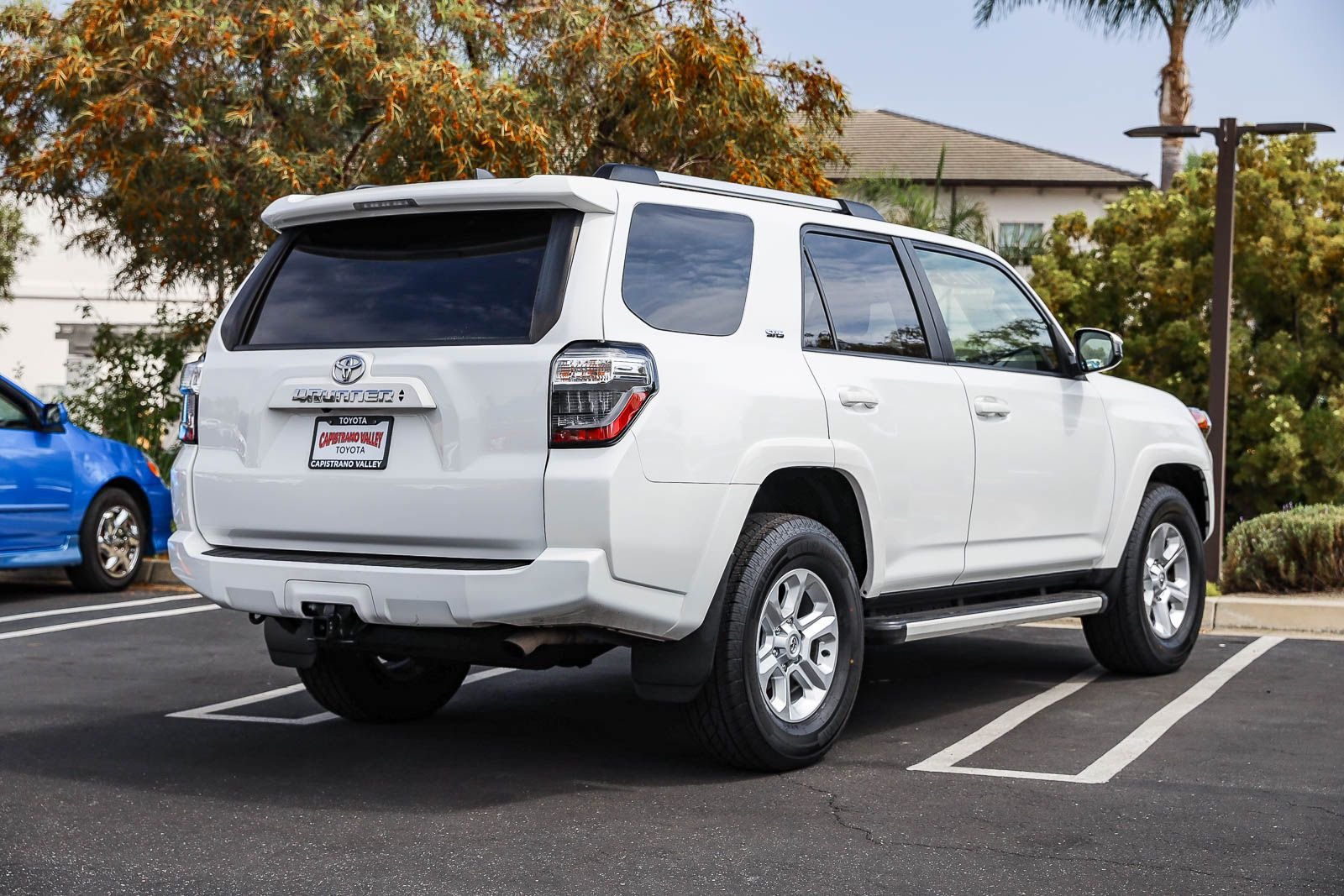 Certified Used 2023 ICE CAP Toyota SR5 image 4