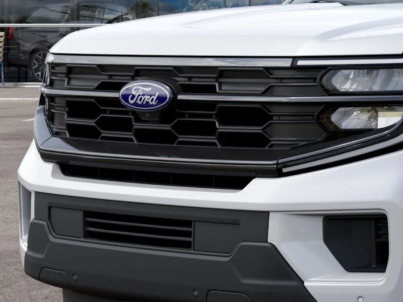 New 2027 Oxford White Ford MAX Active image 17