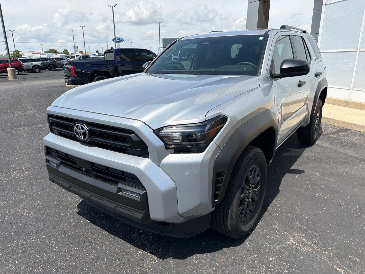 2026 Toyota 4Runner SR5 2WD's photo