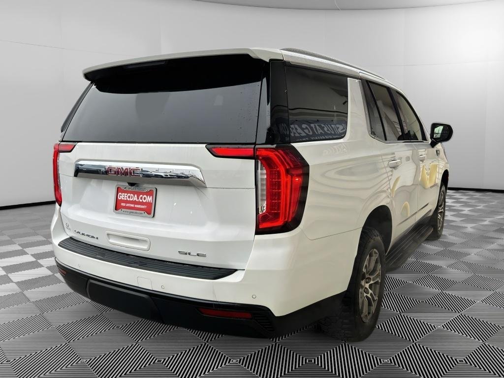 2024 GMC Yukon SLE - Photo 4