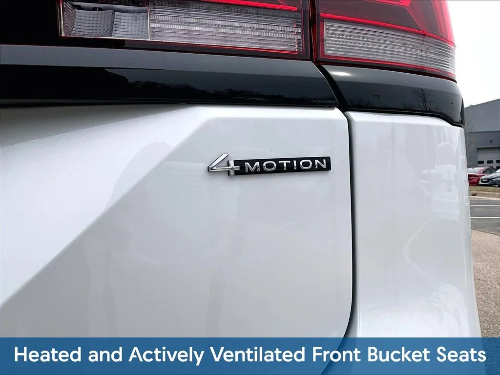 New 2026 White/off-white Volkswagen 2.0T Peak Edition image 11
