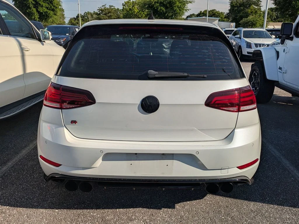 Used 2019 White Volkswagen DCC & Navigation 4Motion image 3