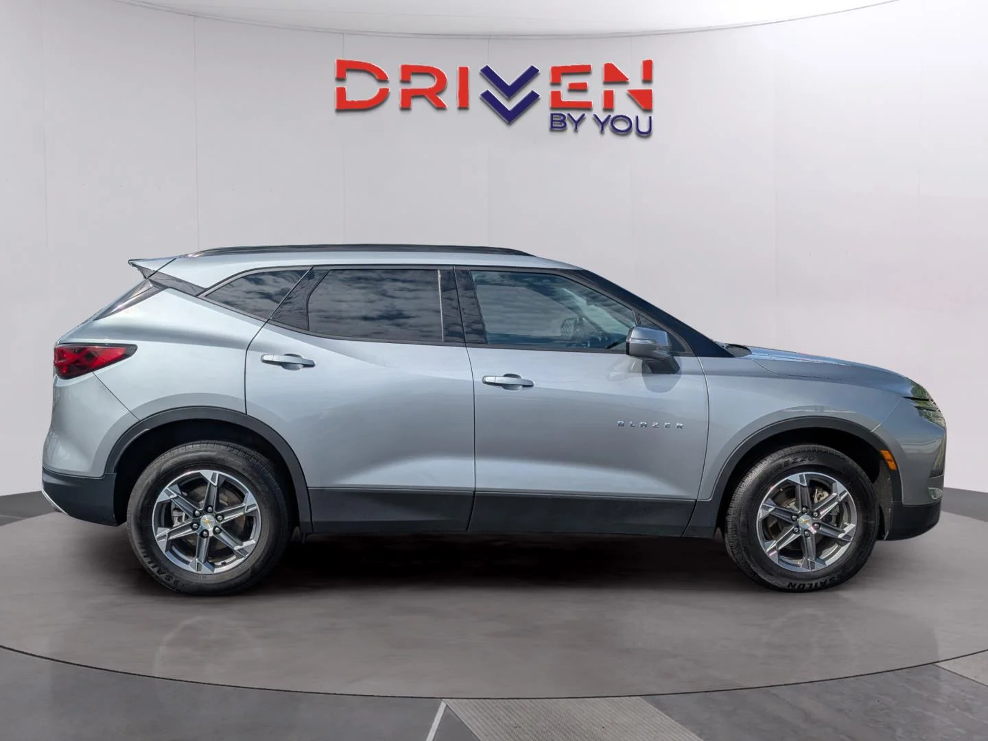 Used 2024 Sterling Gray Metallic Chevrolet 3LT image 6