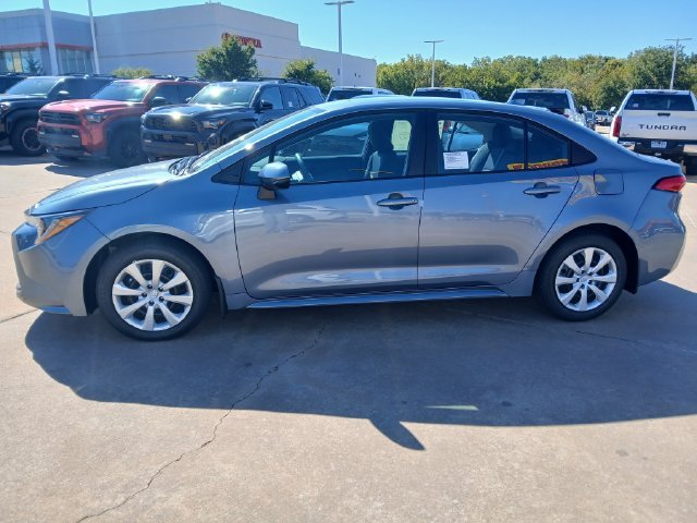 2027 Toyota Corolla LE