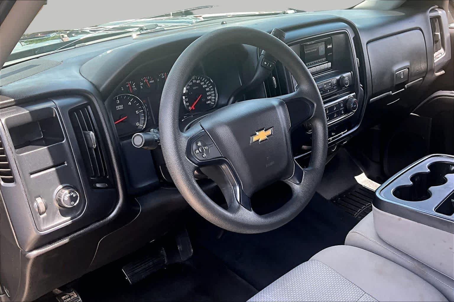 Used 2015 Black Chevrolet LS image 17
