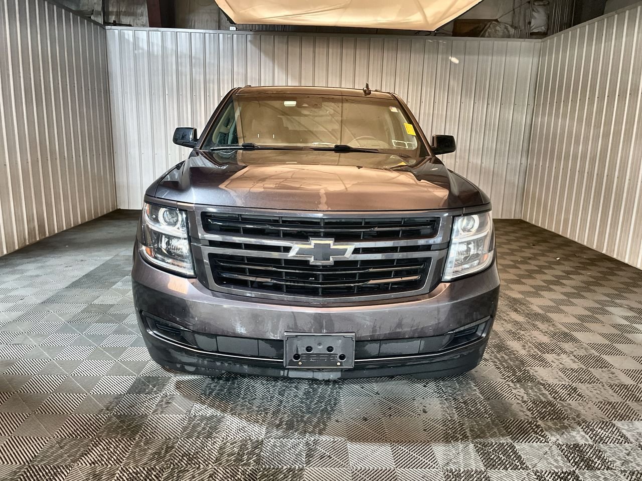 Used 2018 TUNGSTEN METALLIC Chevrolet LT image 26