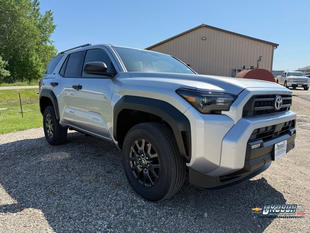 2026 Toyota 4Runner SR5 4WD's photo