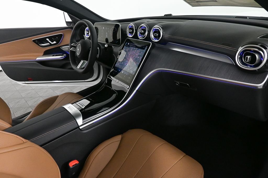 New 2026 MANUFAKTUR Moonlight White Metallic Mercedes-Benz CLE 300 image 20
