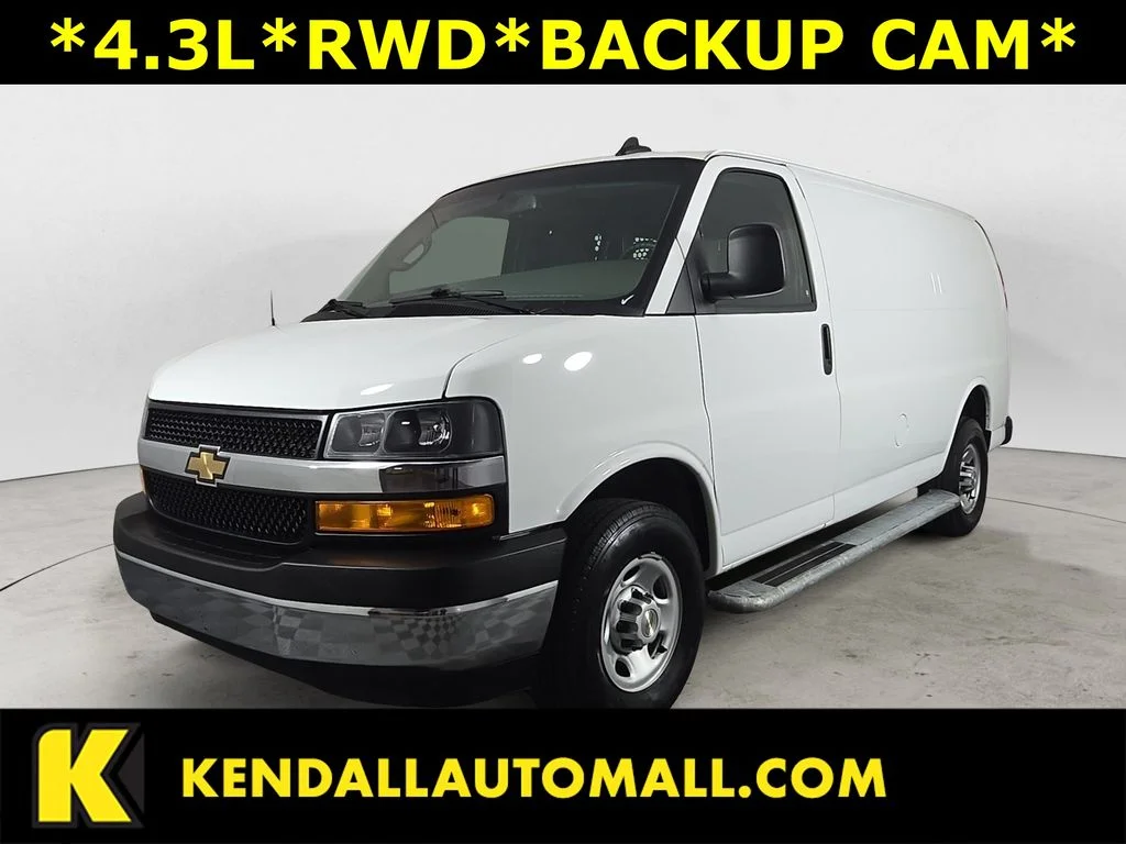 2024 Chevrolet Express 2500 Work Van HD's photo
