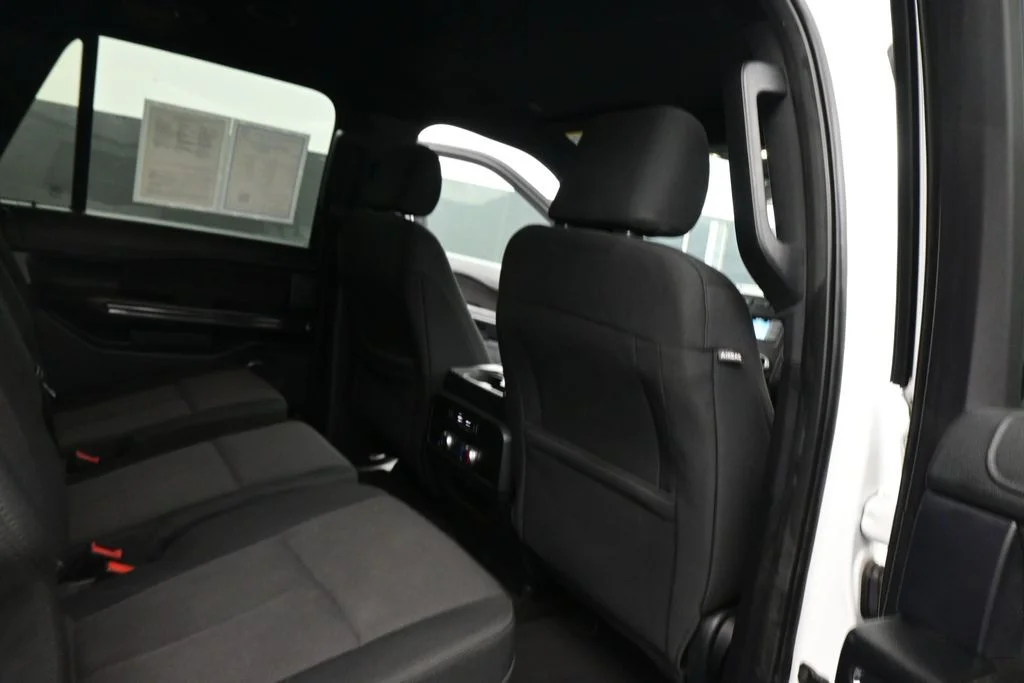 Used 2020 White Ford XL image 47