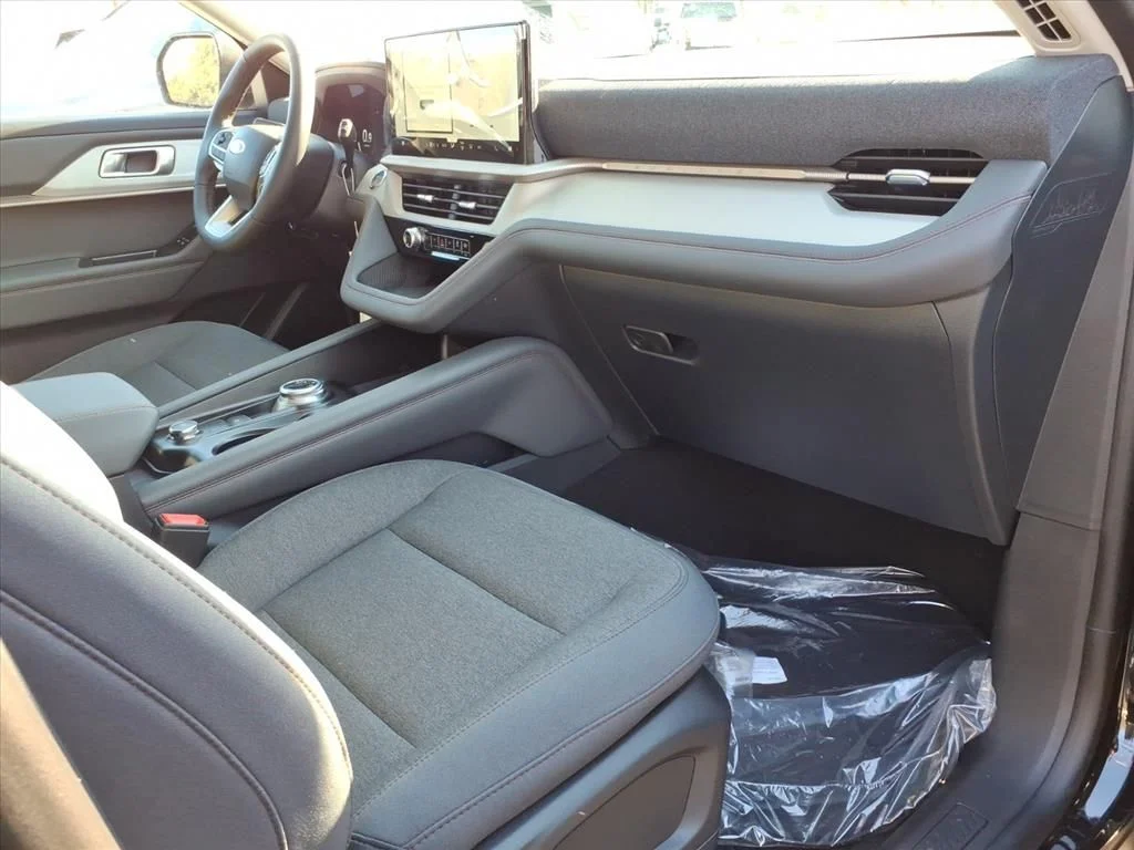 New 2026 Agate Black Metallic Ford Active image 8