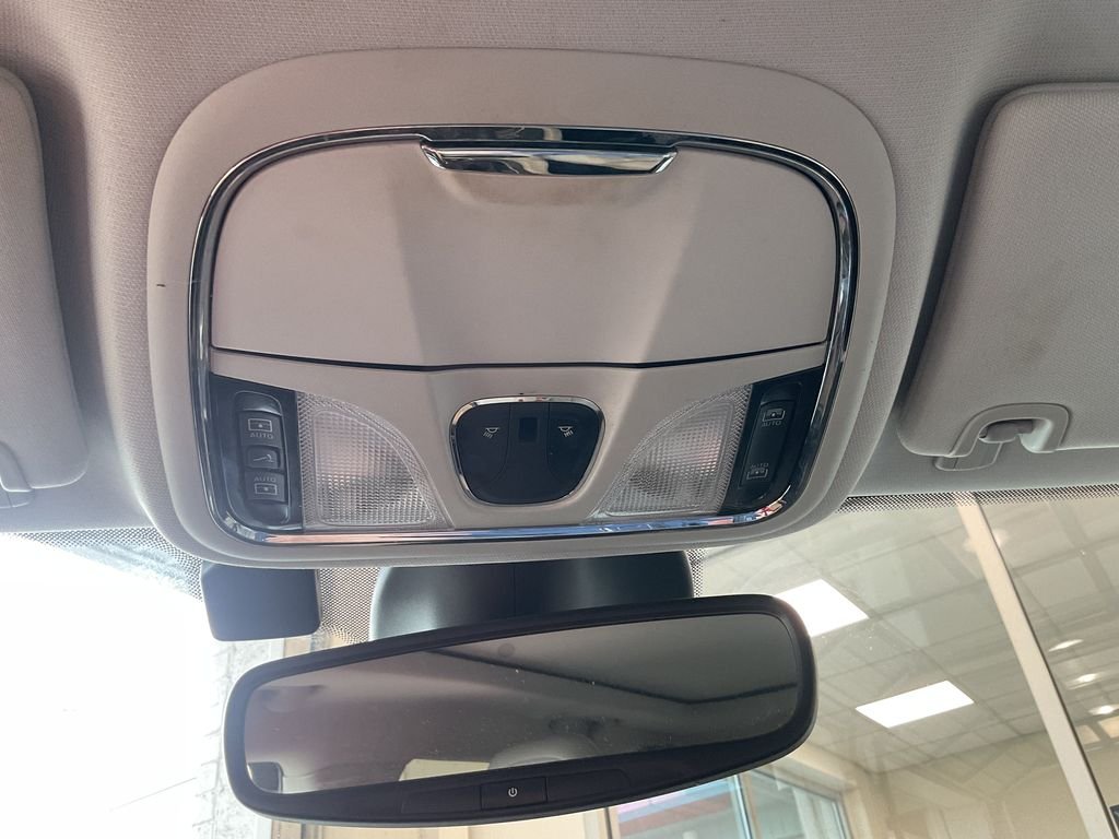 Used 2021 White Jeep Limited image 23