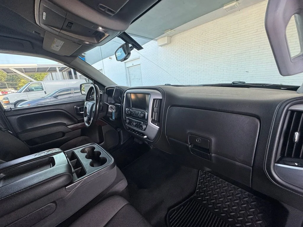 Used 2014 Black GMC SLE image 17