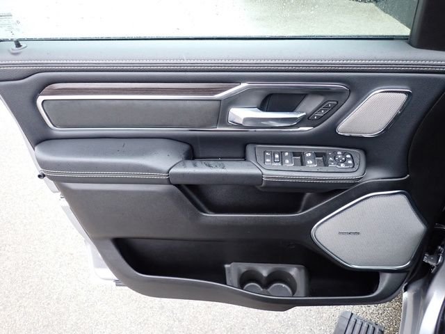 2026 RAM 1500 Laramie - Photo 15