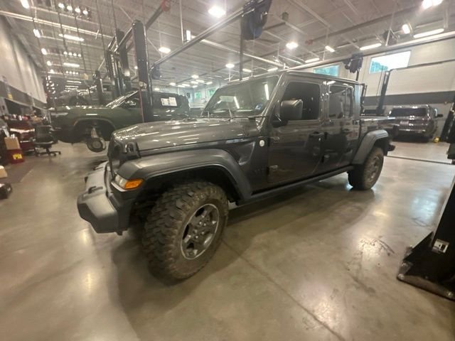 Used 2020 Gray Jeep Sport image 11