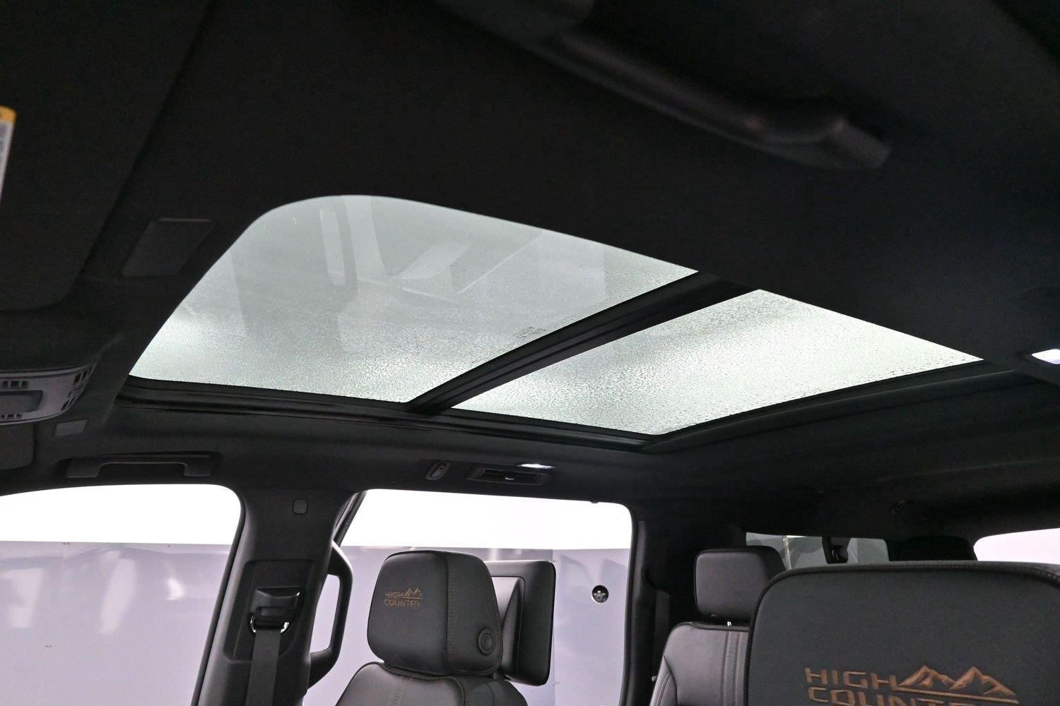 Used 2025 Black Chevrolet High Country image 32