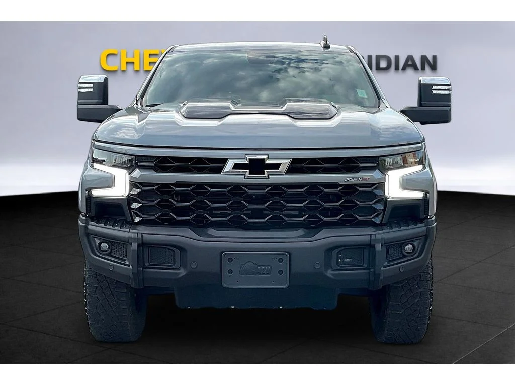 Used 2024 Sterling Gray Metallic Chevrolet ZR2 image 3