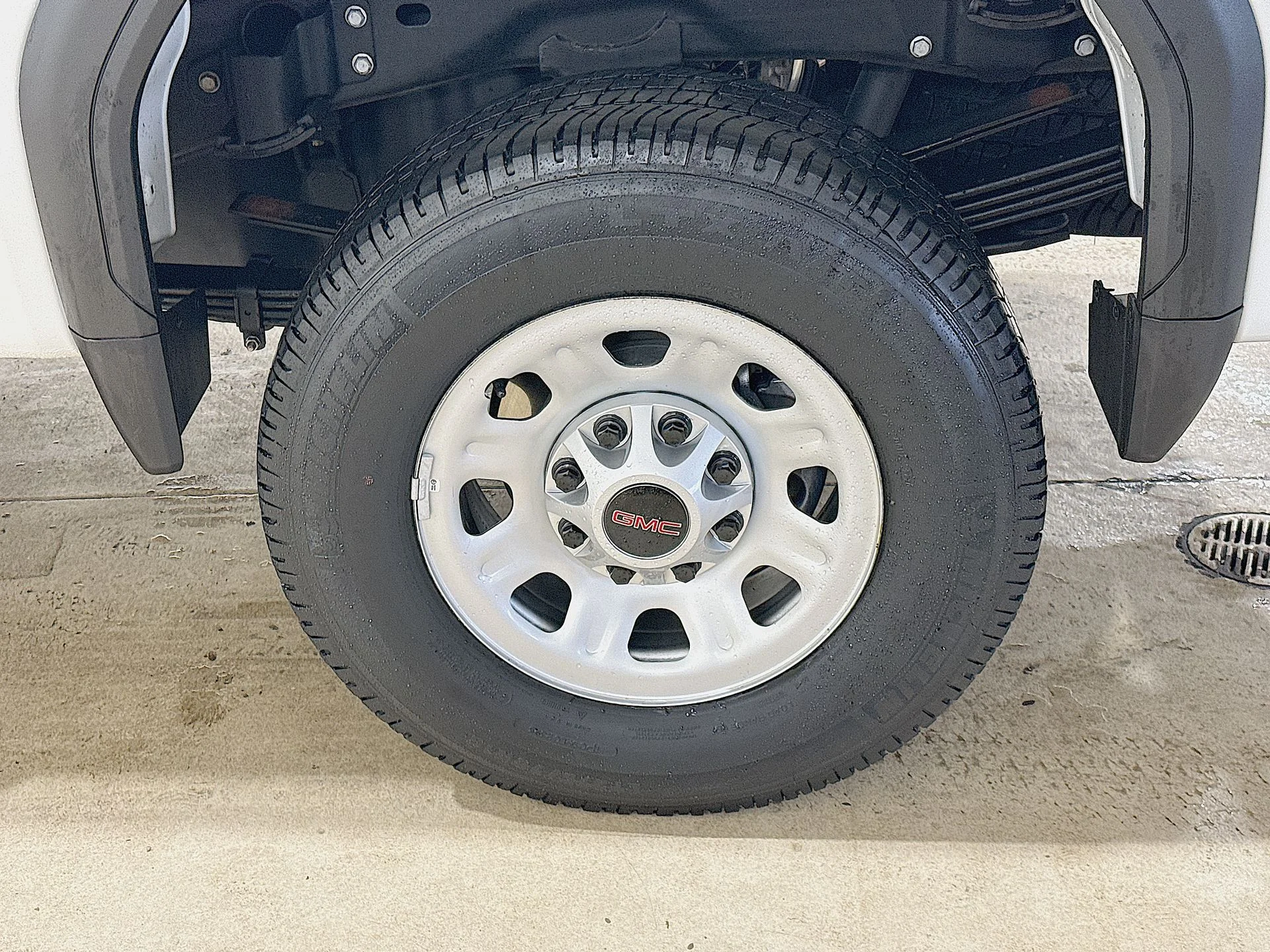 Used 2021 Summit White GMC Sierra image 27