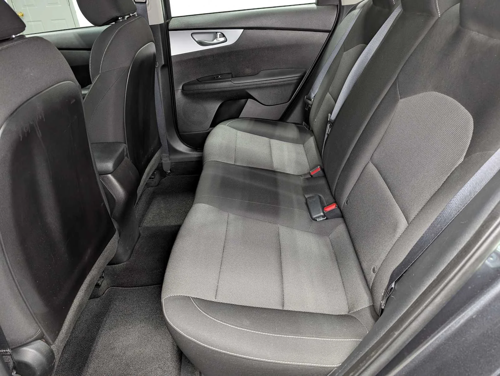 Used 2023 Gravity Gray Kia LXS image 22