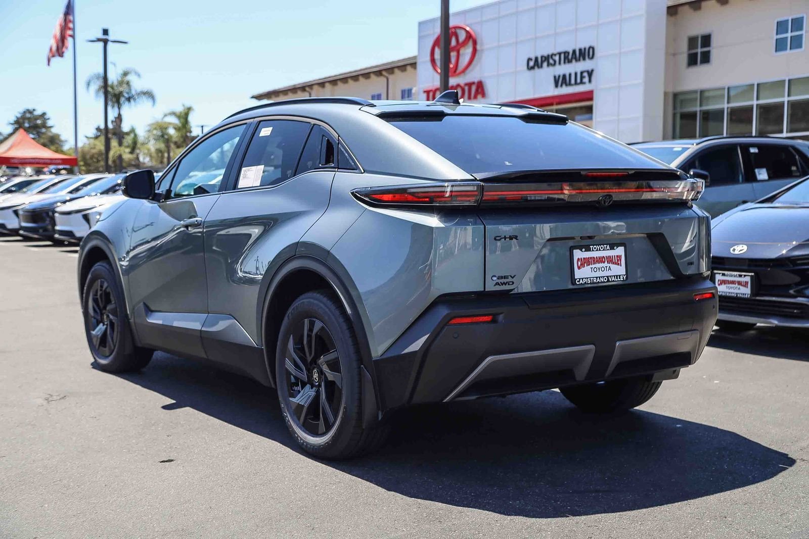 New 2026 Overcast Toyota  SE image 6