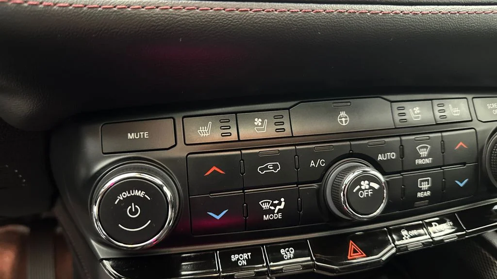 Used 2022 White Dodge R/T image 34
