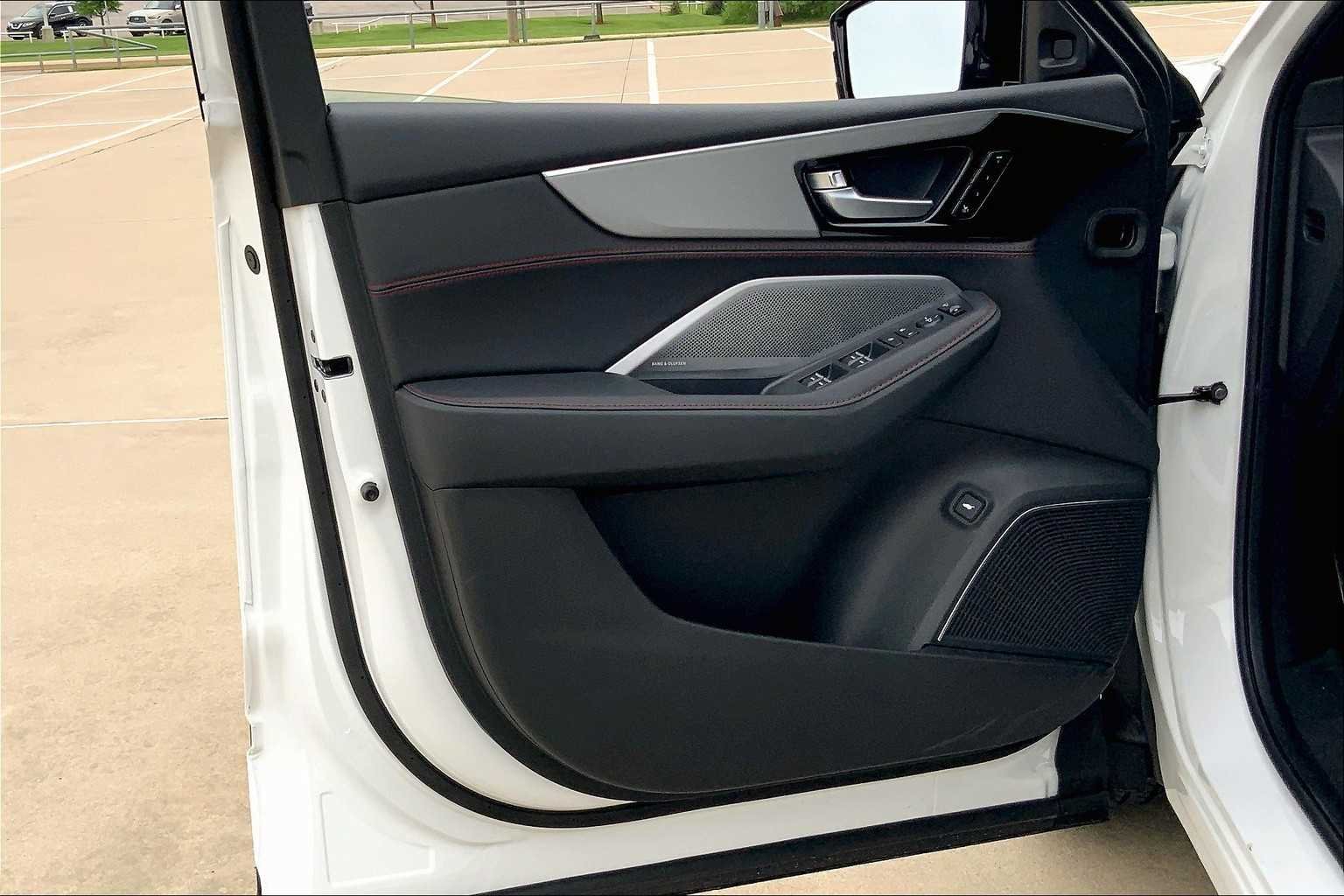2026 Acura MDX A-Spec Package - Photo 10