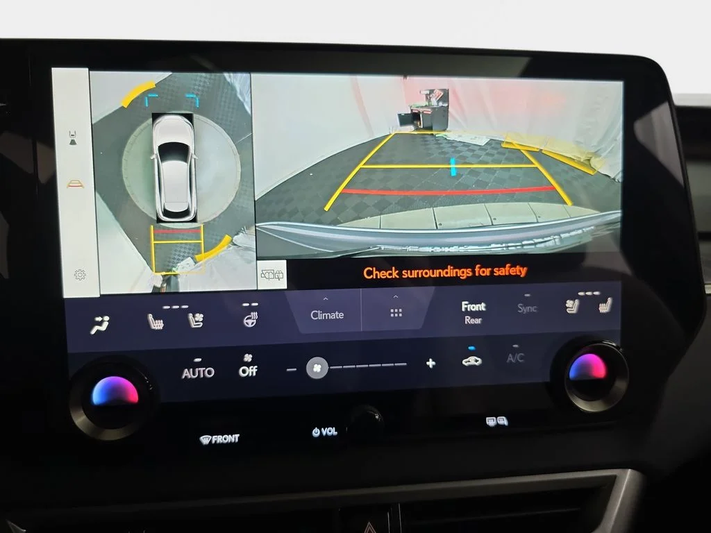 New 2026 Iridium Lexus PREMIUM image 22