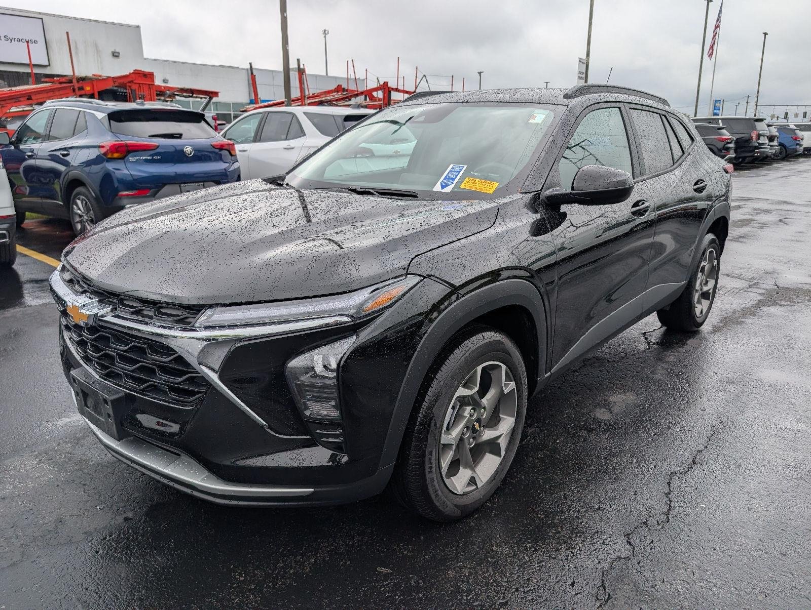Used 2025 Mosaic Black Metallic Chevrolet LT image 4
