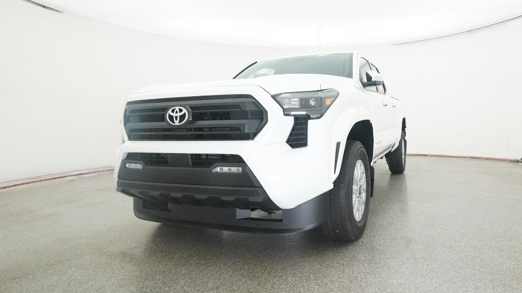 2025 Toyota Tacoma SR5 - Photo 19
