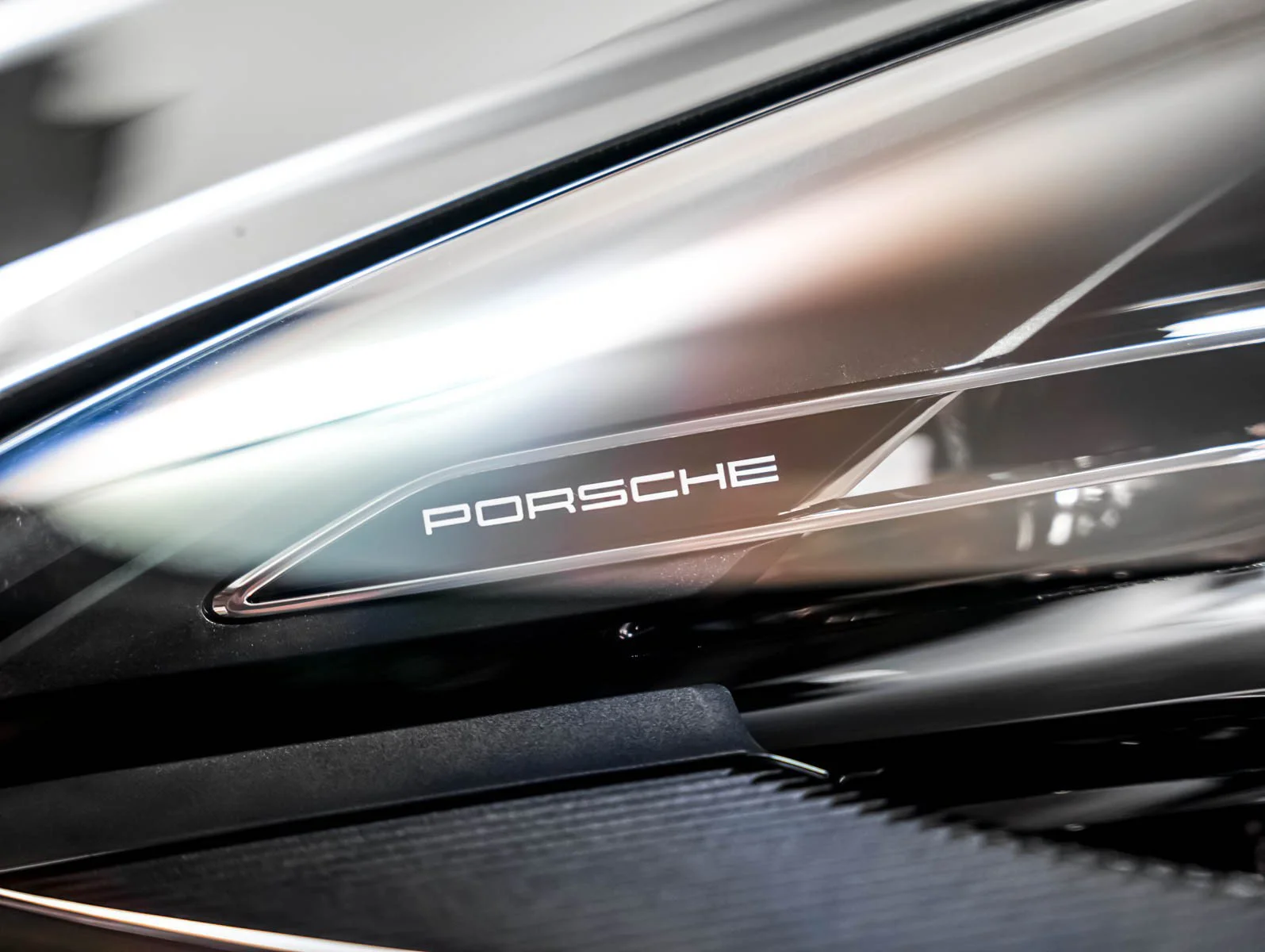 Used 2026 VOLCANO GREY Porsche  image 33
