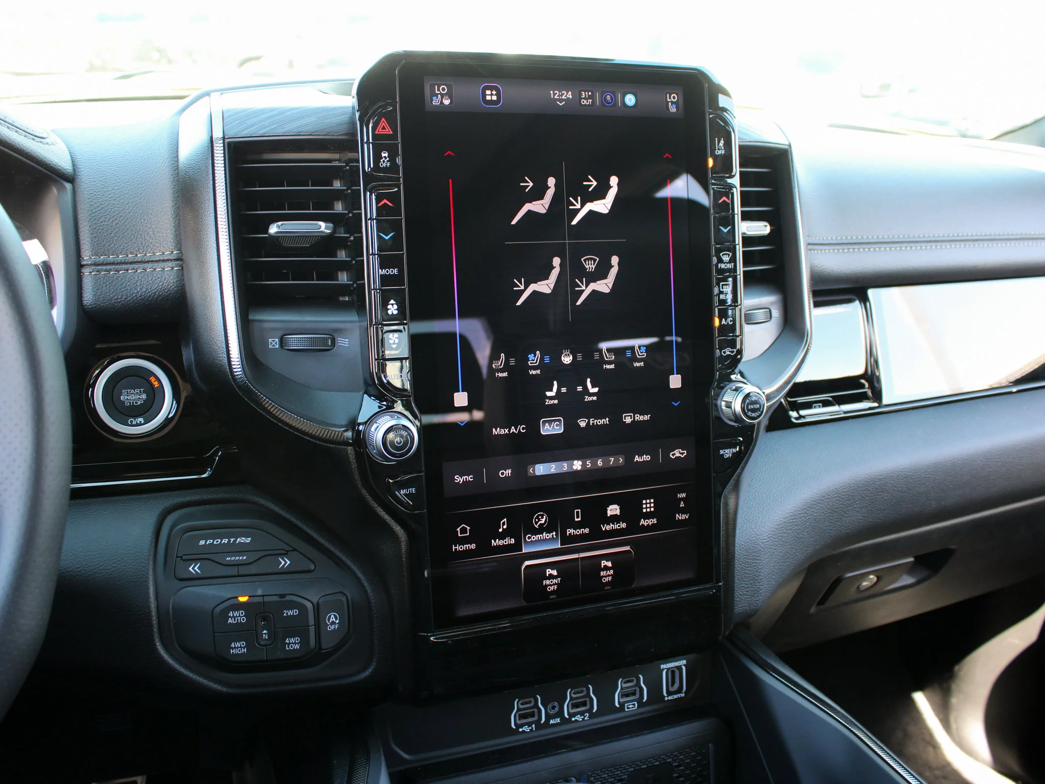 New 2026 Black RAM Sport* image 20