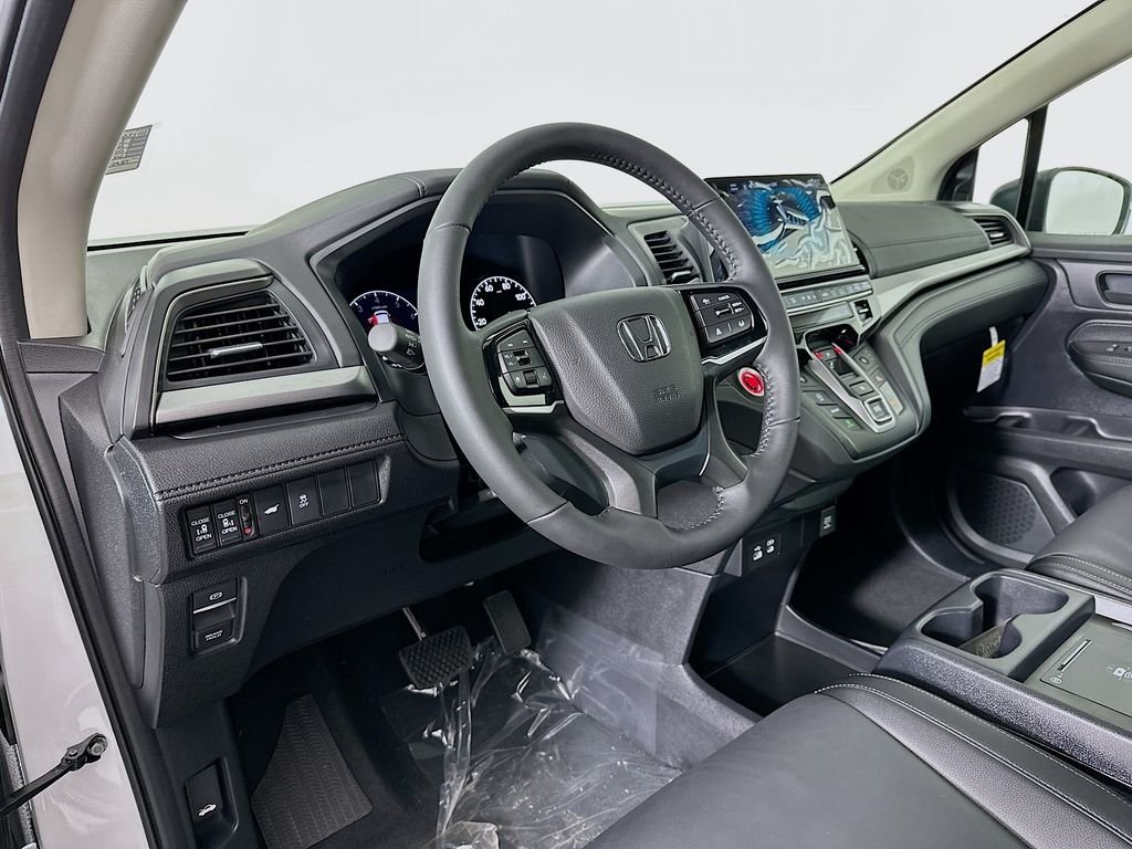 New 2026 Platinum White Pearl Honda EX-L image 9