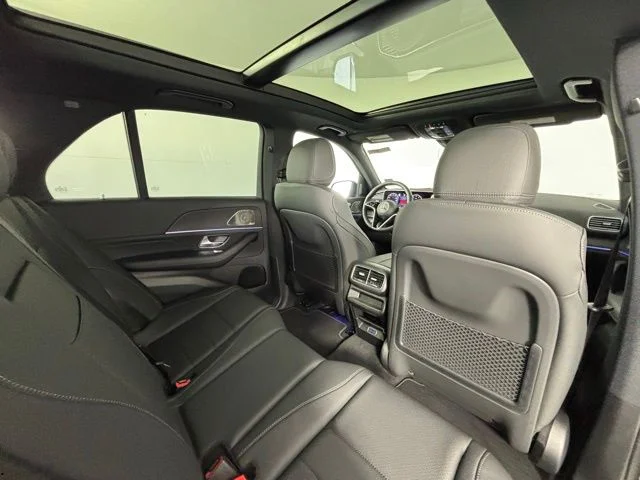 New 2026 MANUFAKTUR Silicon Grey Mercedes-Benz GLE 350 image 41