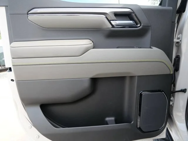 2026 Chevrolet Silverado 1500 ZR2 - Photo 15