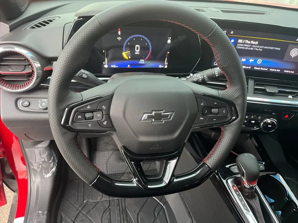 2026 Chevrolet Trax RS - Photo 12