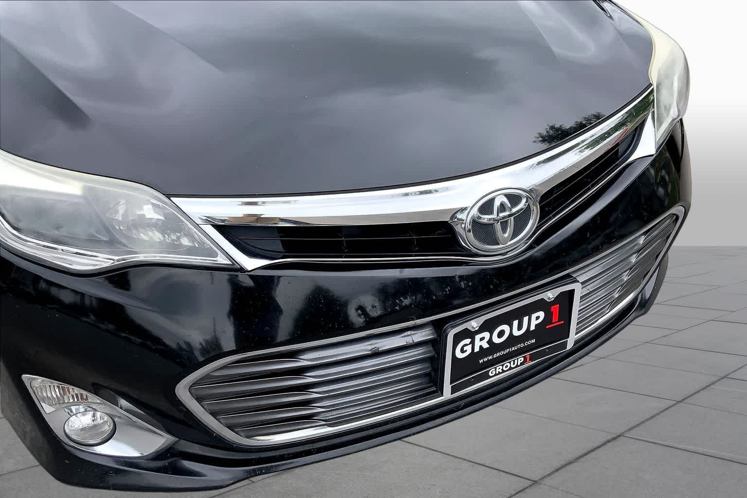 Used 2014 Attitude Black Toyota XLE image 30