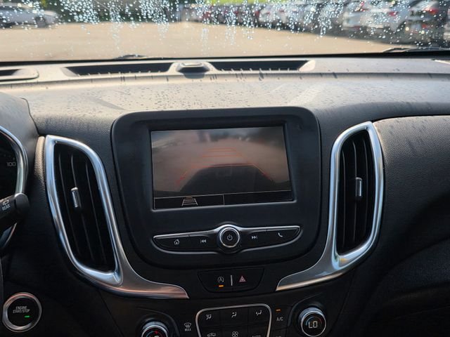 Used 2022 Black Metallic Chevrolet LT image 27