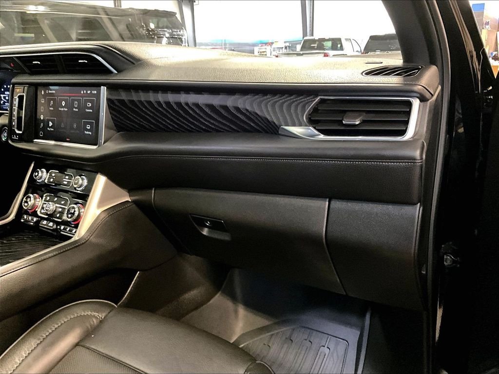 Used 2024 Black GMC Denali image 13