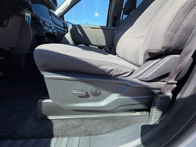 Used 2025 Silver Ford XLT image 10