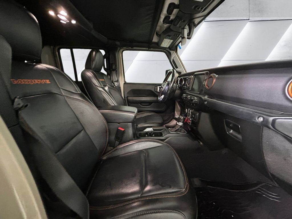 Used 2020 Beige Jeep Mojave image 13
