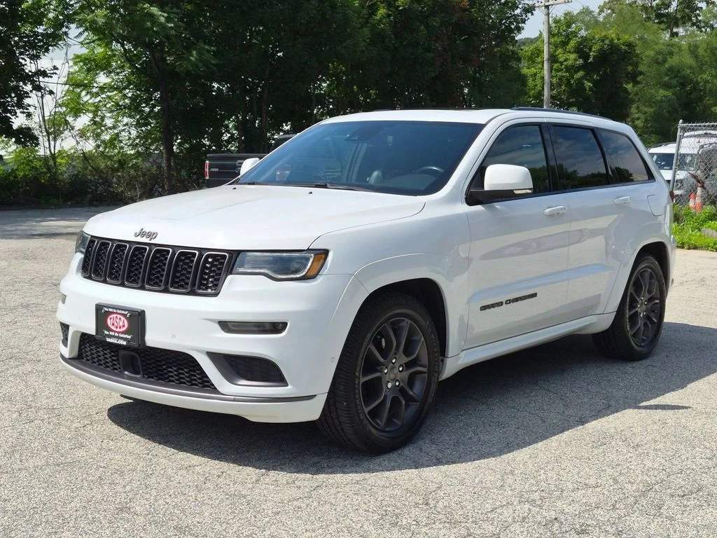 Used 2020 White Jeep High Altitude image 10