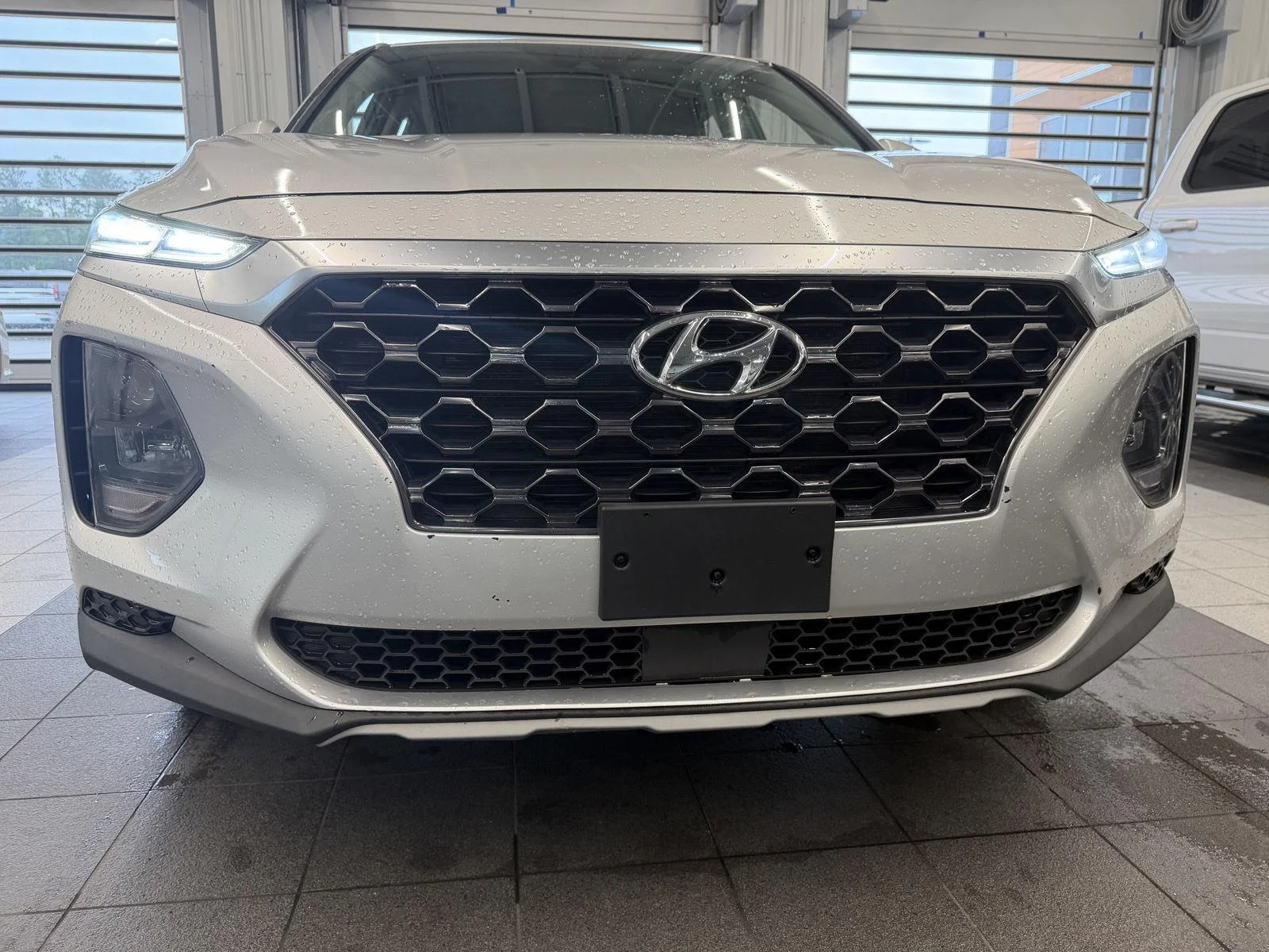 Used 2019 Symphony Silver Hyundai SE image 22