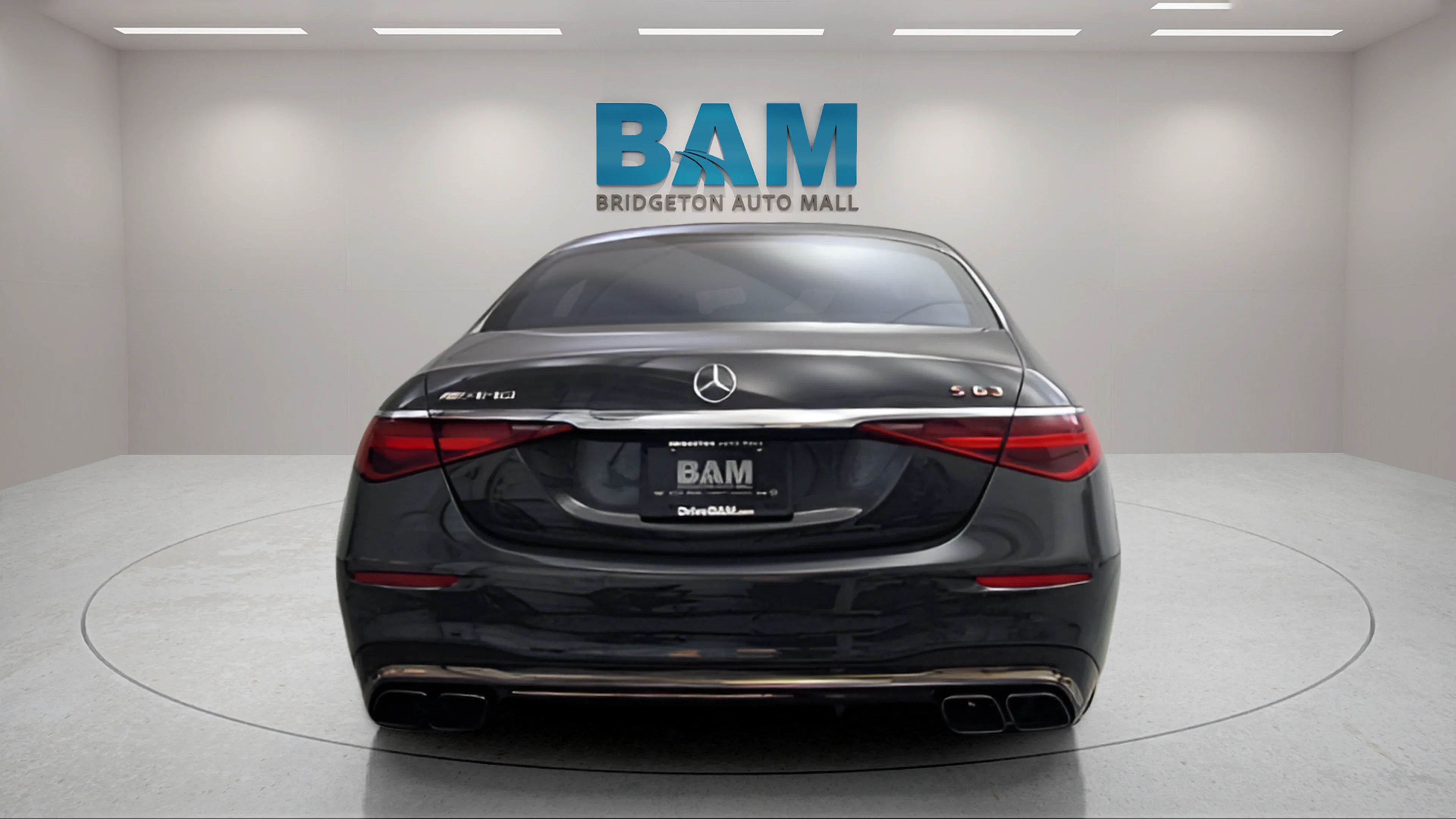Used 2025  Mercedes-Benz AMG® S 63 E image 6