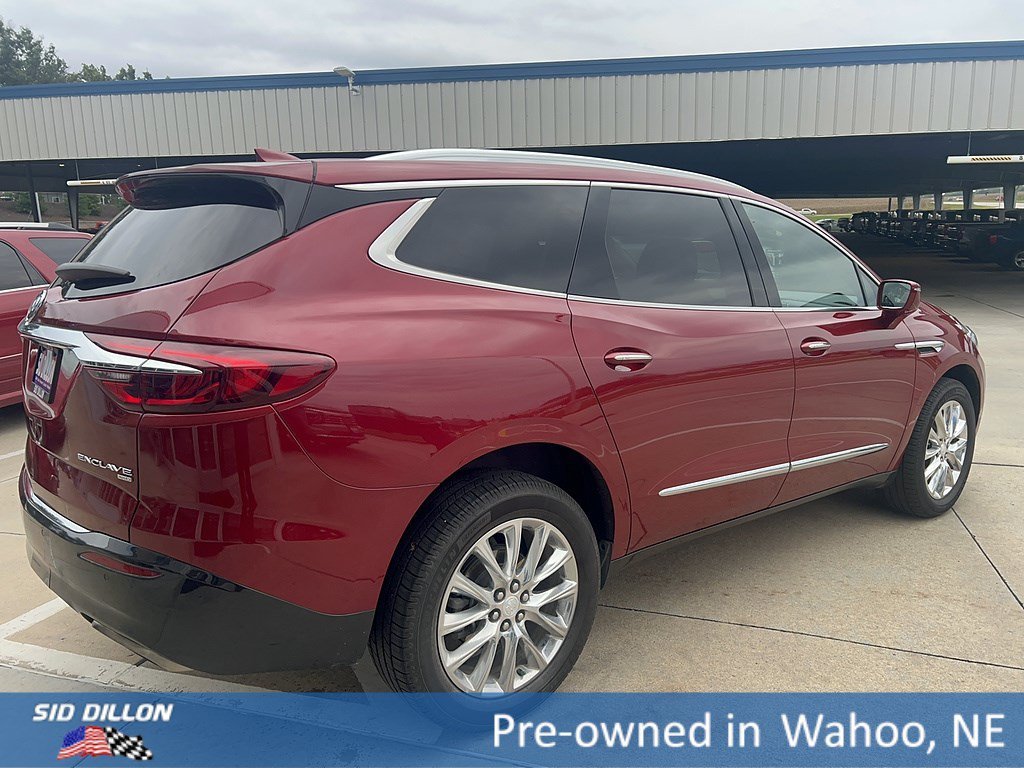 Used 2019 Red Quartz Tintcoat Buick Essence image 6