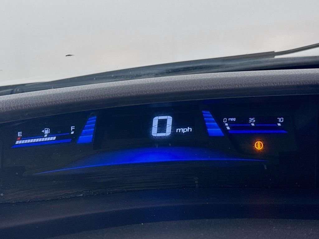 Used 2014 White Orchid Pearl Honda LX image 15