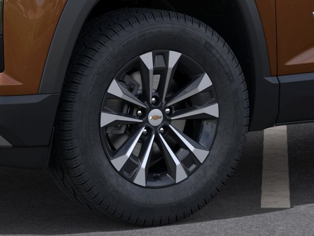 2027 Chevrolet Equinox LT - Photo 9